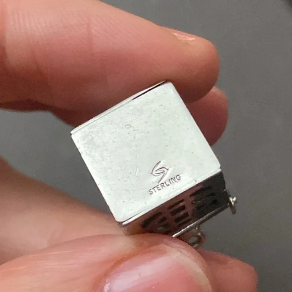 Vintage Sterling Silver Mad Money Charm Pendant - Picture 5 of 6